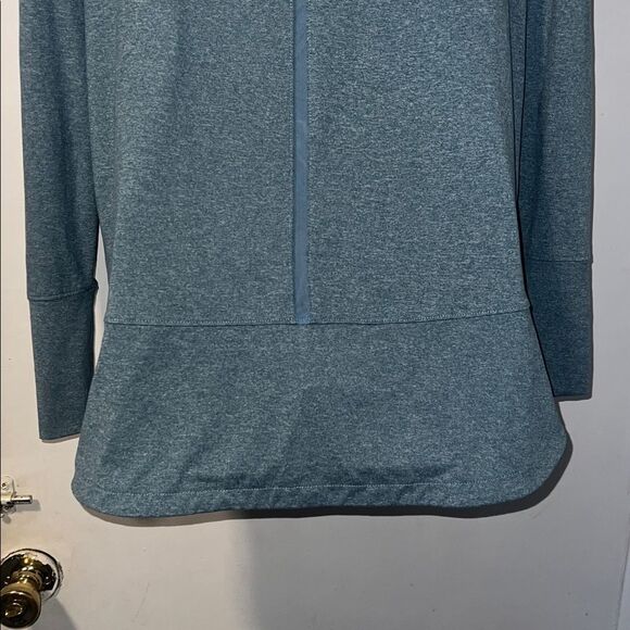 APANA Light Blue Composure Crewneck Long Sleeve Shirt-M - Picture 6 of 7